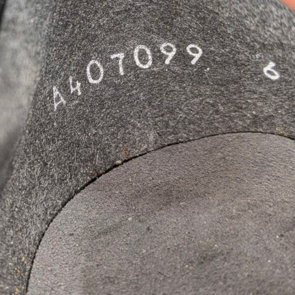 Stuart Weitzman Kitten Heel Pumps GUC $225 Size 6 S2776 - Picture 9 of 11